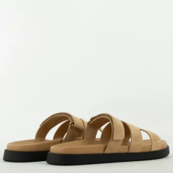 Steve Madden slipper beige